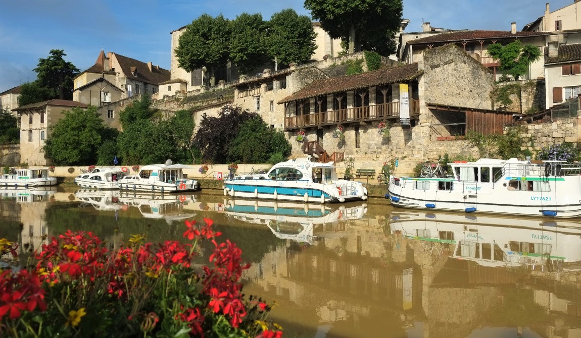 Hausbootferien in Südfrankreich – Sein eigener Kapitän sein