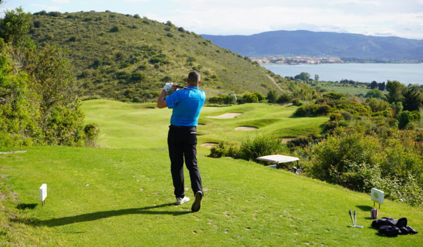 Golfspieler in der Toskana.